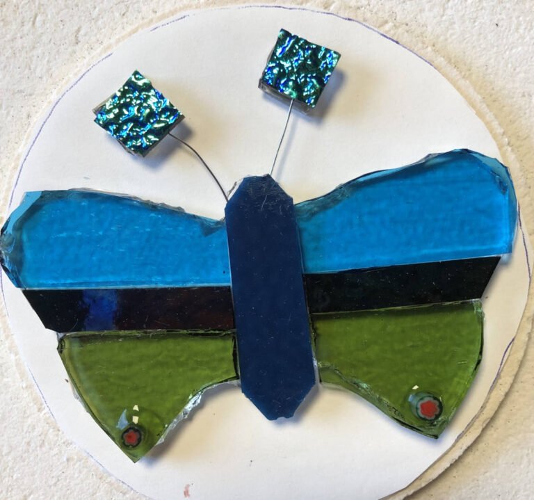 Een levensvlinder die gesneden is en gereed is om verhit te worden.